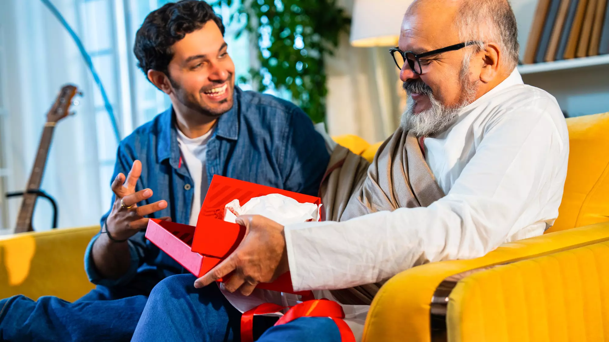 Best Gifts for Seniors: Thoughtful, Practical, and Fun