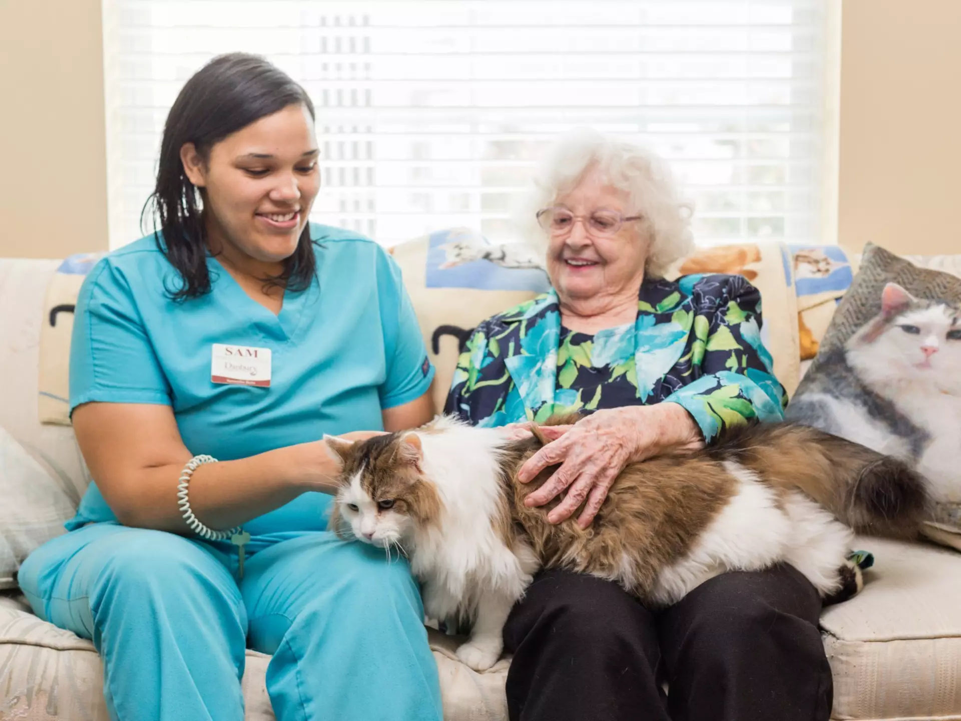 Does Assisted Living Allow Pets? Here’s Everything You Need to Know