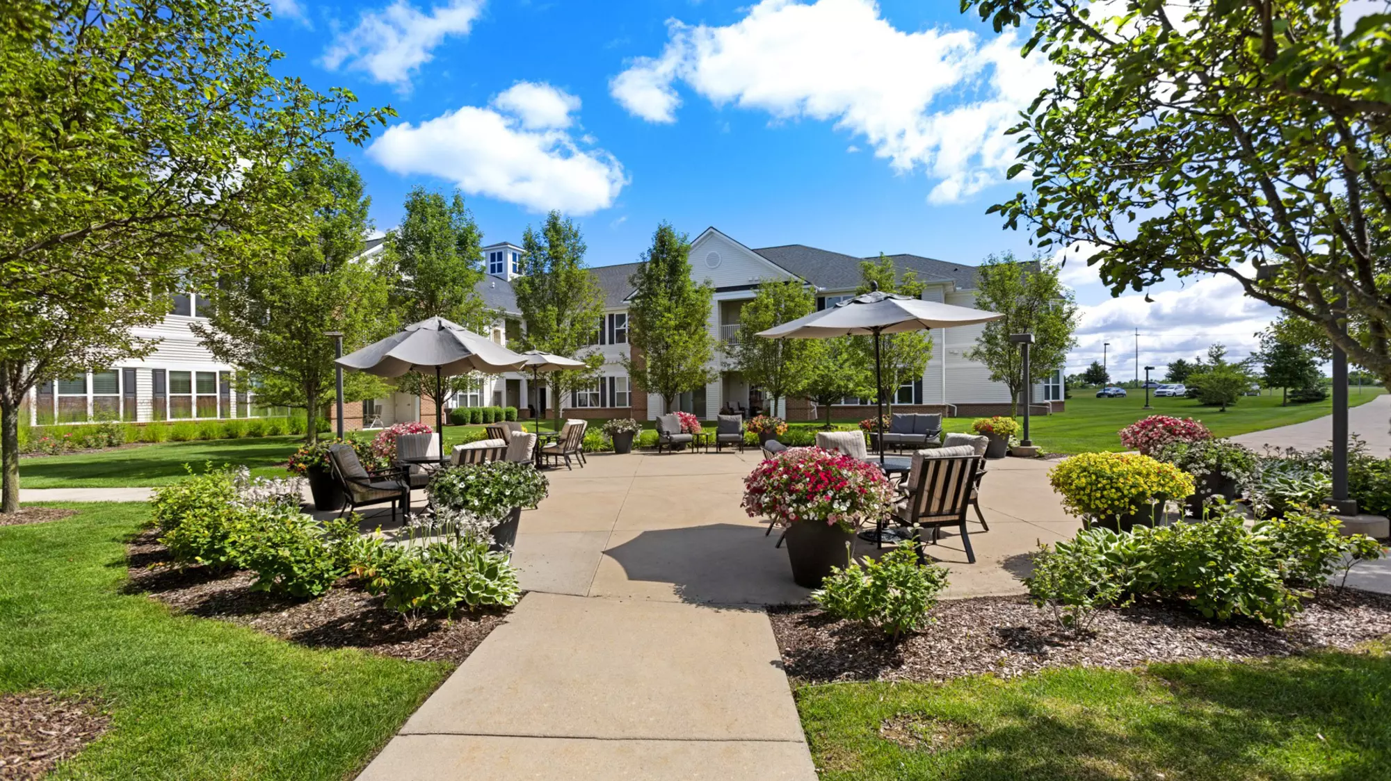Choosing a Retirement Community: Key Factors to Consider for a Perfect Fit