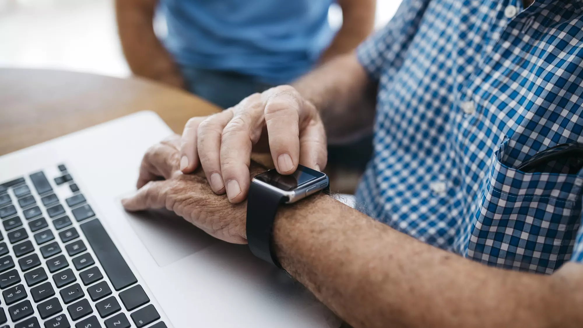 The Best Wearable Technology for Seniors in 2025